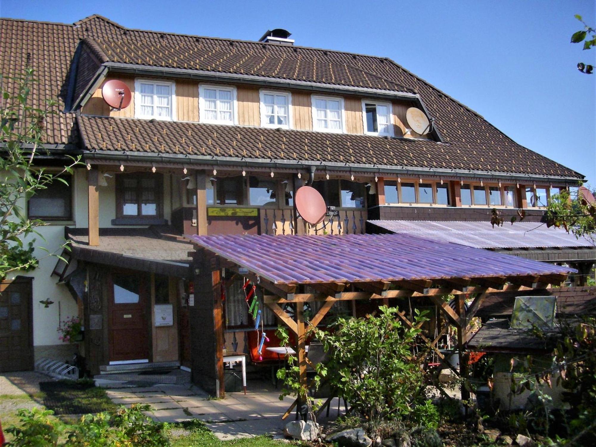 Beautiful Apartment In A Black Forest House With Conservatory Бернау  Экстерьер фото